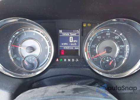 2013 Chrysler Town & Country Touring из США, поврежденный, VIN 2C4RC1BGXDR636239